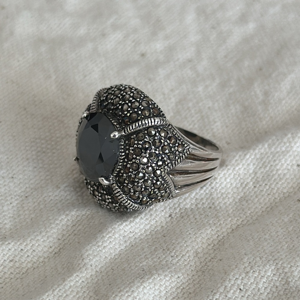 Black Spinel Ring Sz8 - Picture 2 of 5
